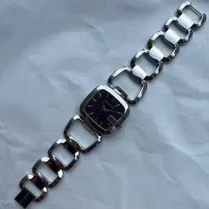 Gucci | Accessories | Gucci Ggucci Watch G Logo Stainless  display picture 2